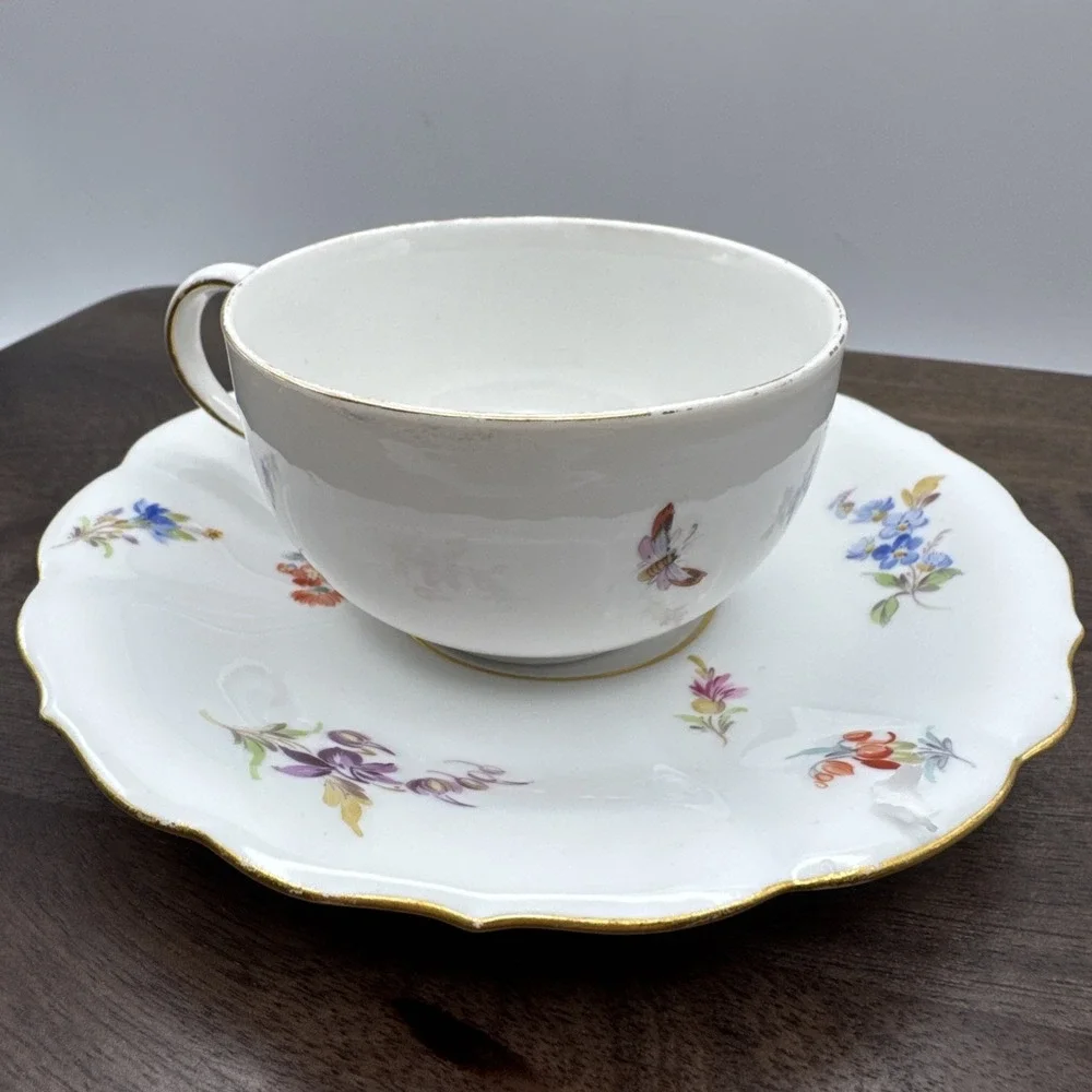 Meissen Flat Cup & Saucer Set Chinoiserie X Mark Crossed Swords Floral AS IS # 2